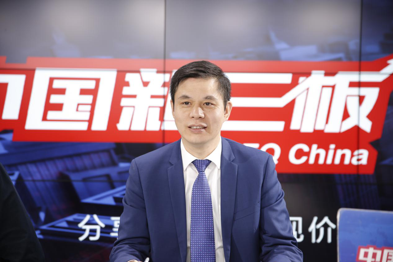 节能能源澳门尼威斯人董事长郑两斌接受华社《中国三板》专访